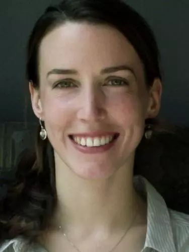 Dr Fanny Bessard