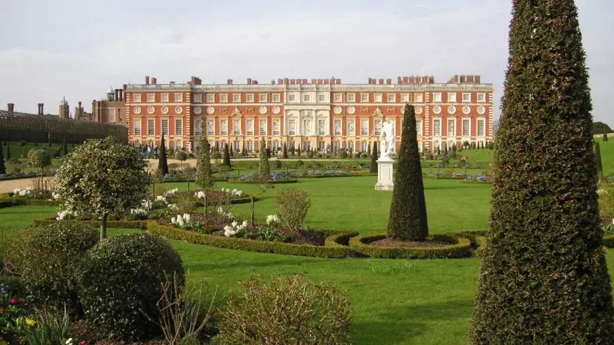 Christopher Wren's buildings at Hampton Court Palace