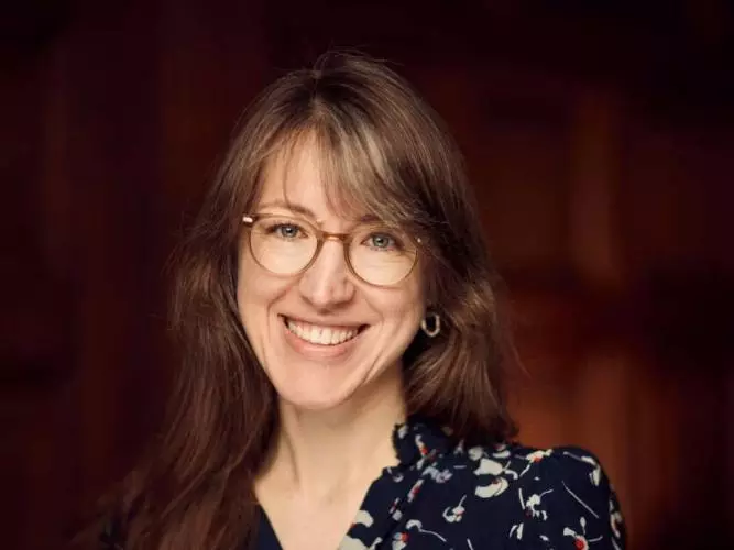 Dr Jennifer Altehenger