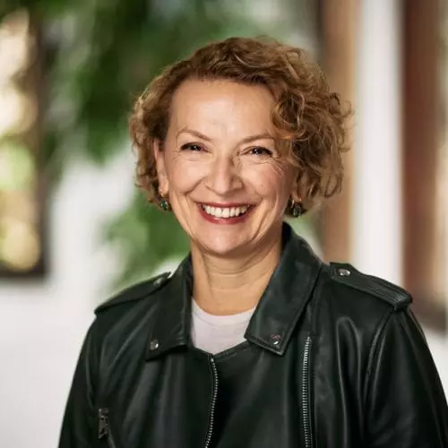 Professor Patricia Clavin